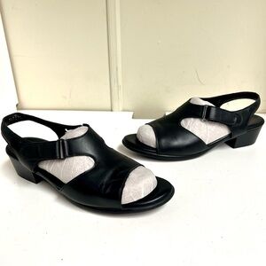 SAS Suntimer black leather soft Heeled Sandal minimalist office womens size 10N